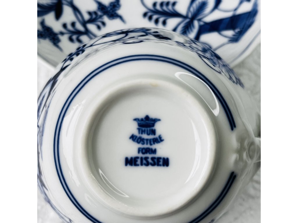 Šalek s podšalkem.  230 ml.  Thun Klosterle. Meissen.