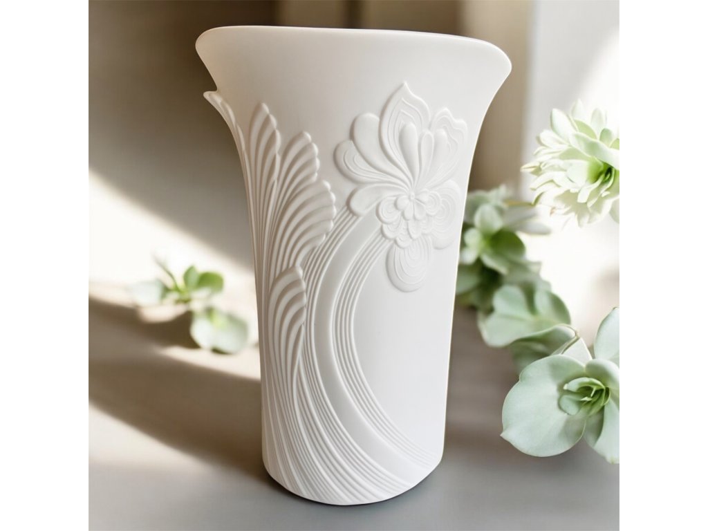 Váza. Porcelán biskvit. Kaiser. Germany.