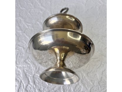 Etažér postříbřený.  Výška  21,5 cm.
