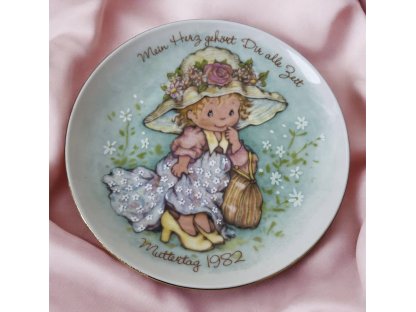 Dekorativní mini talířek ke Dni matek . 13 cm. Exkluzivní design.
