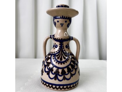 Svícen. Keramika. 18.5 cm. 