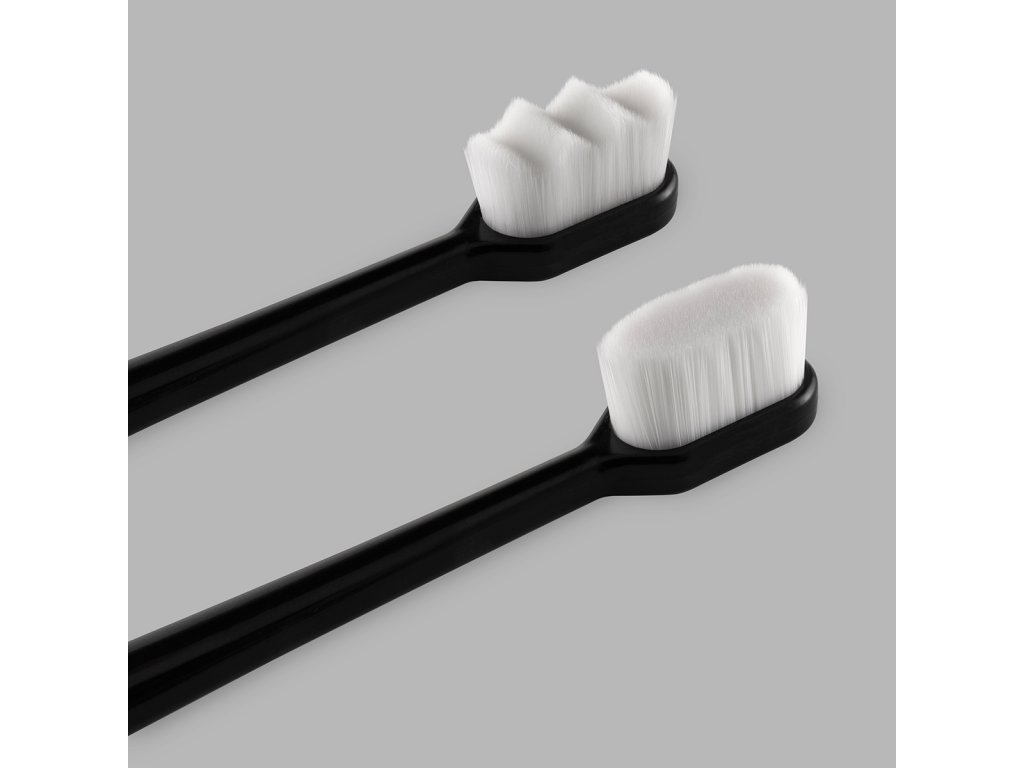 Extra měkký Micro Nano zubní kartáček (bílé ploché štětiny)