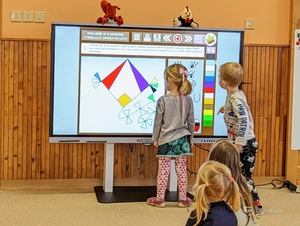 Řada PREMIUM 65″, 75″, 86″, 98″