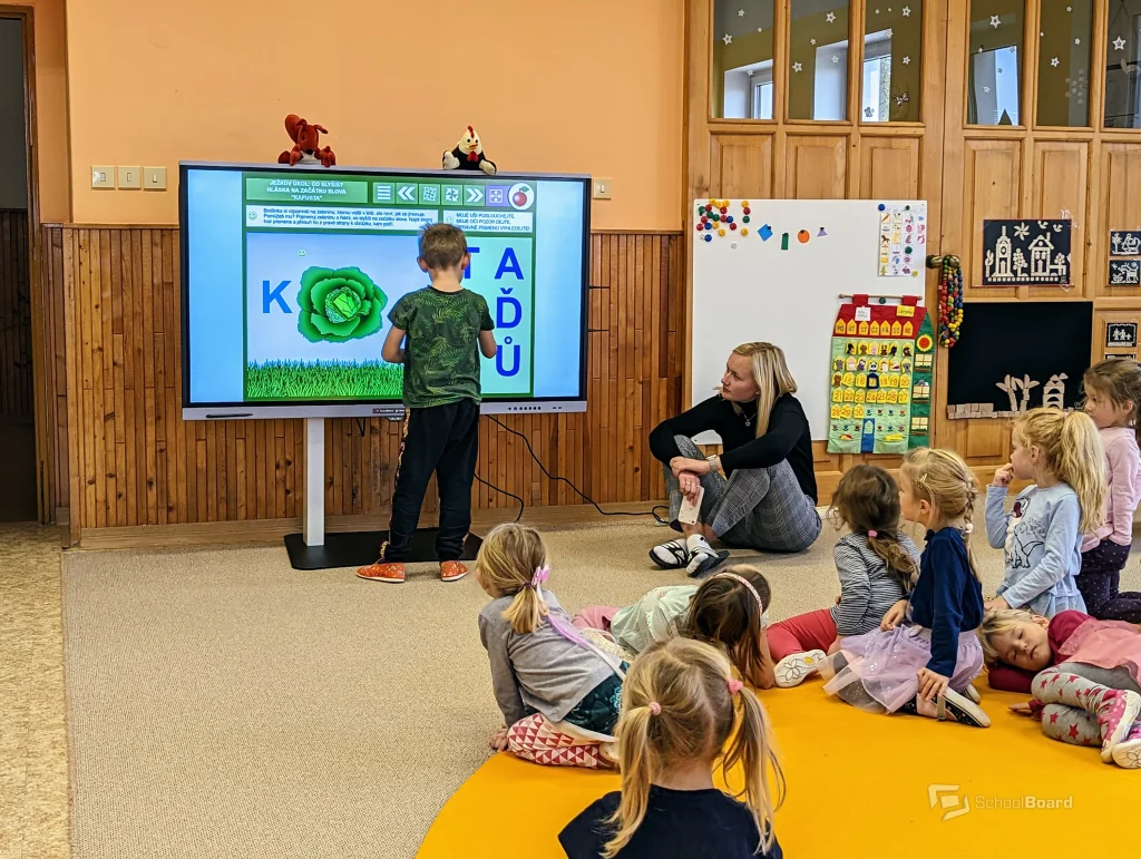 Řada PREMIUM 65″, 75″, 86″, 98″