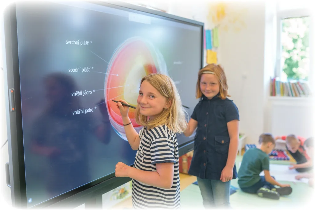 Řada PREMIUM 65″, 75″, 86″, 98″