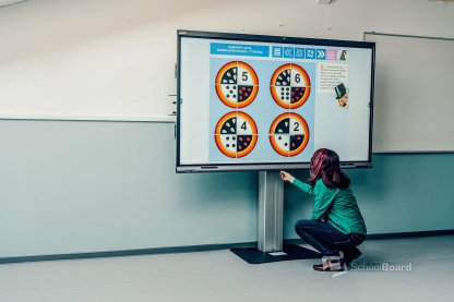 Řada PREMIUM 65″, 75″, 86″, 98″