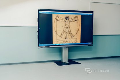 Řada PREMIUM 65″, 75″, 86″, 98″