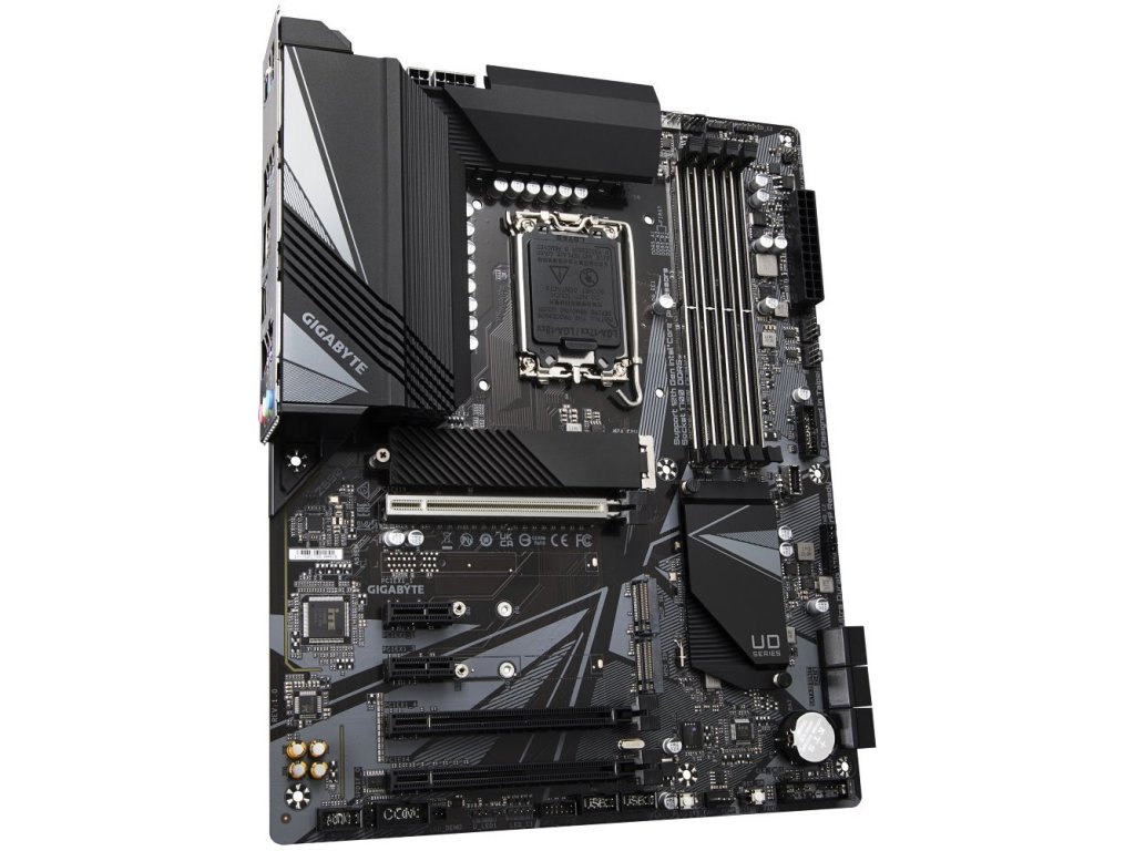GIGABYTE Z690 UD