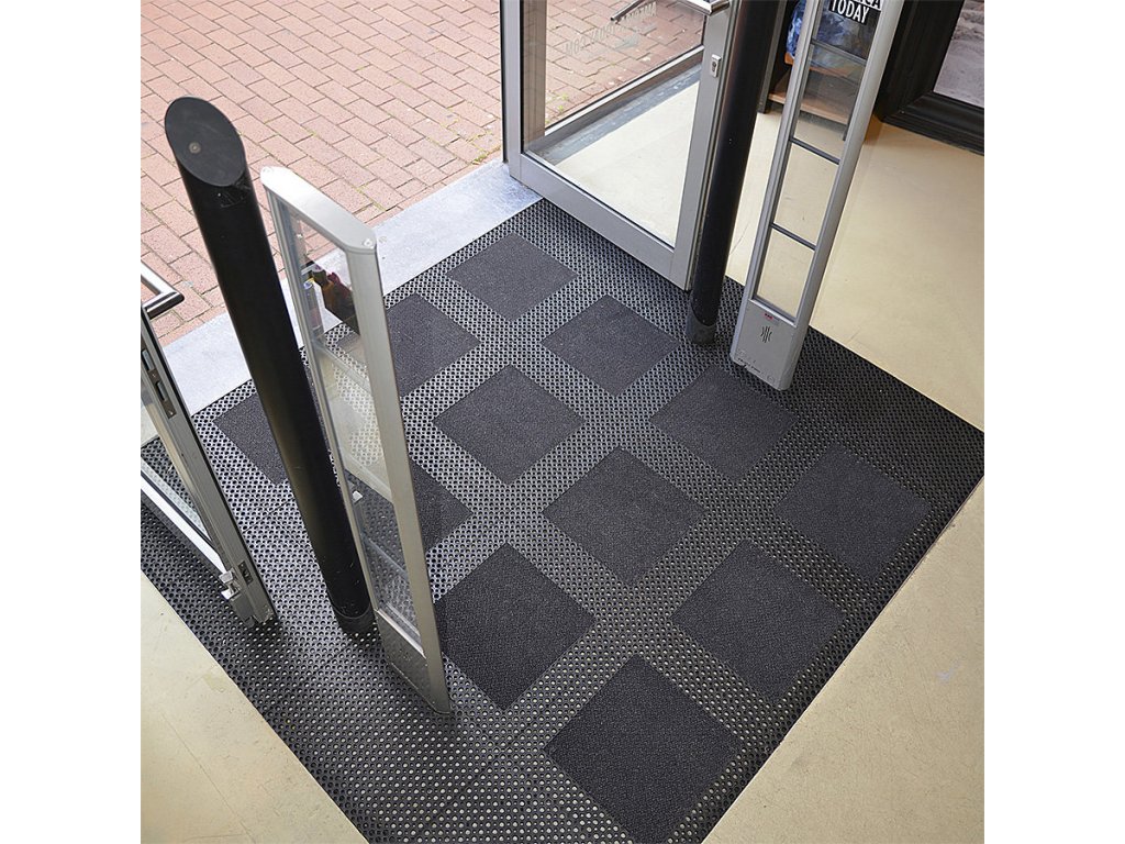 Čierna nábehová hrana "samec" MF Safety Ramps D12/C1,2 Nitrile - 100 x 5 cm