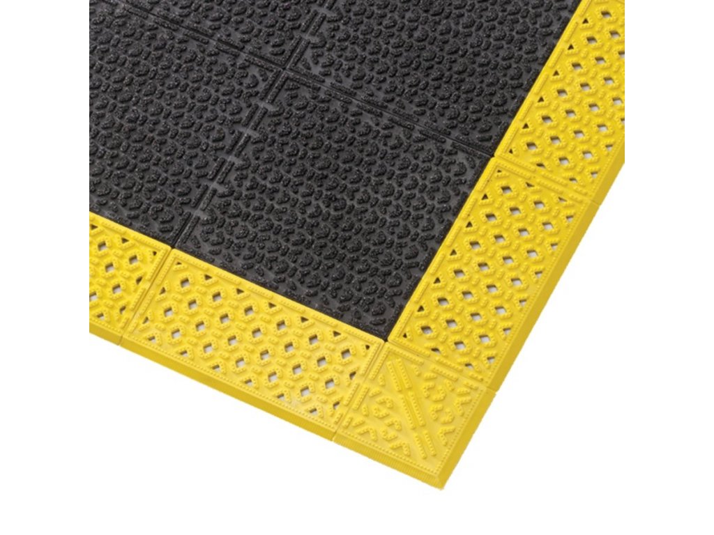 Čierna plastová rohož Cushion Lok HD Solid, Grip Step - 76 x 152 x 2,2 cm