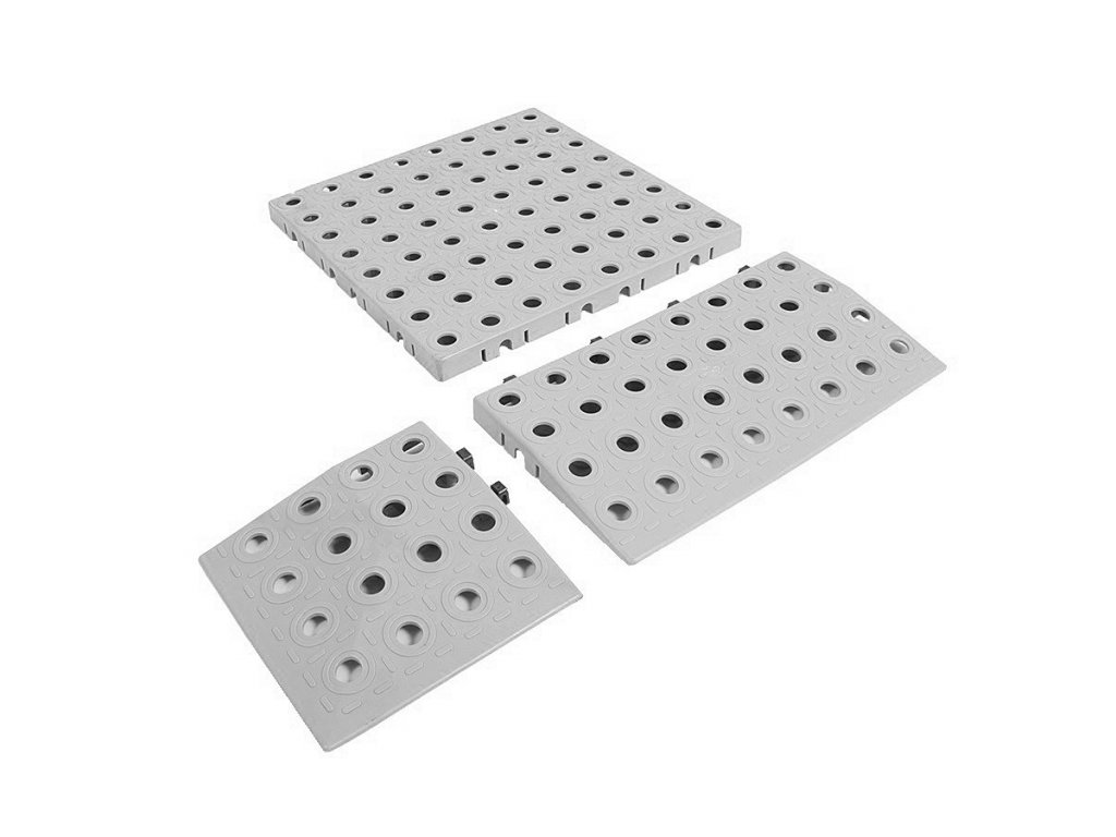 Šedý polyetylénový roh AvaTile AT-STD - 13,7 x 13,7 x 1,6 cm