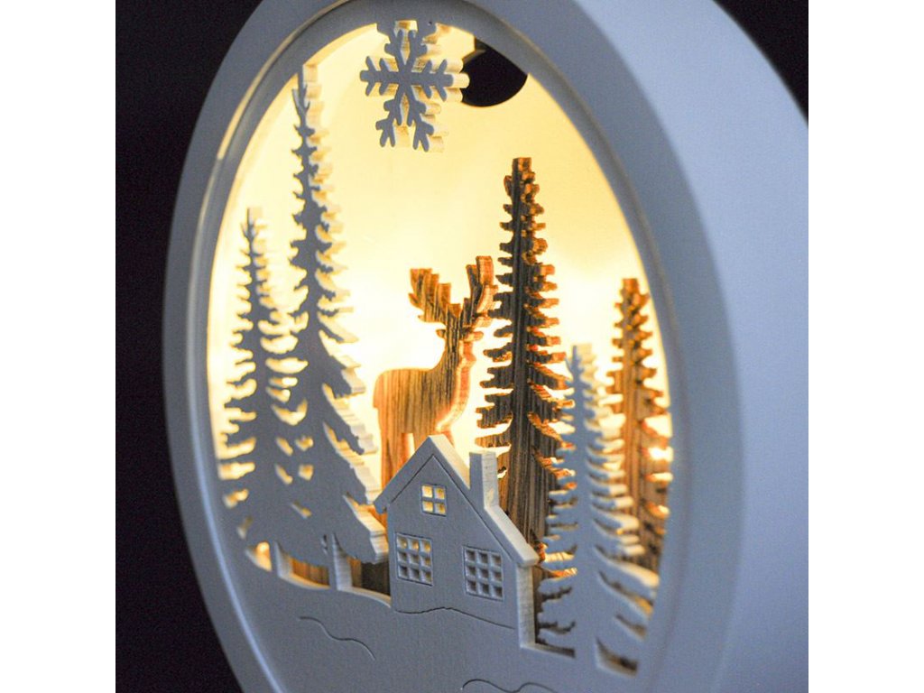 Solight LED dekorácie závesná, les a jeleň, biela a hnedá, 2x AAA