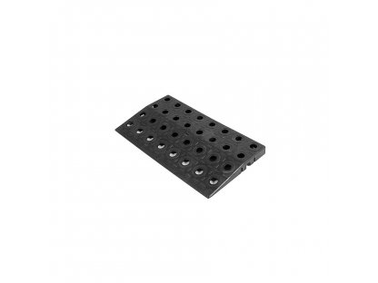 Čierny polyetylénový nájazd AvaTile AT-STD - 25 x 13,7 x 1,6 cm