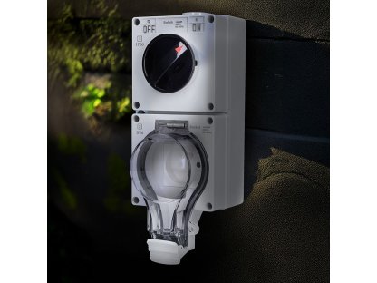 Solight zásuvka IP66 s vypínačom, vodotesná a prachotesná