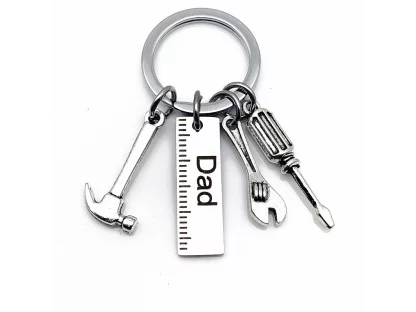 Přívěsek na klíče nářadí - Dad