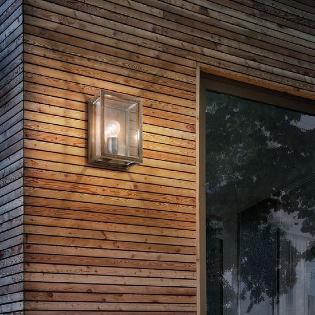 Quadro 150 mm, venkovní nástěnná lucerna z mosazi, Il Fanale