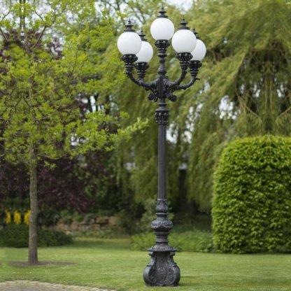 AL6666 Robers vysoká venkovní stojací lampa s pěti kulatými lucernami