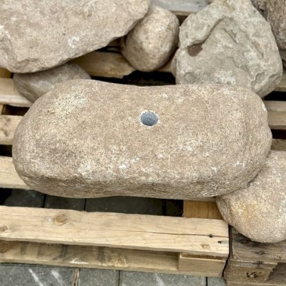 Zahradní fontána s podlouhlým přírodním kamenem, kompletní fontánové přislušenství