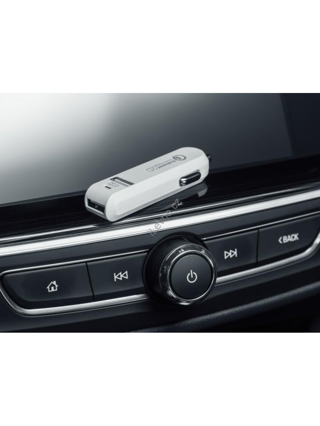 CarMAX 2 nabíječka do auta 2x Qualcomm Quick Charge 2.0, bílá barva (USB-C kabel)