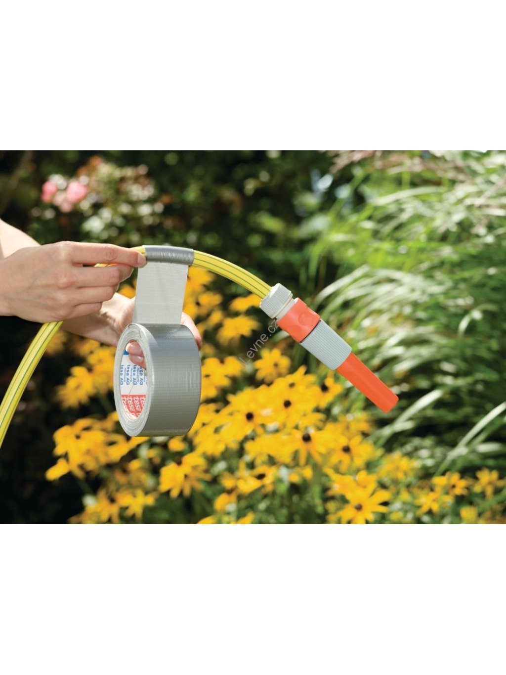 tesa opravná páska Extra Power Universal, 10 m x 50 mm, textilní, silně lepicí, stříbrná