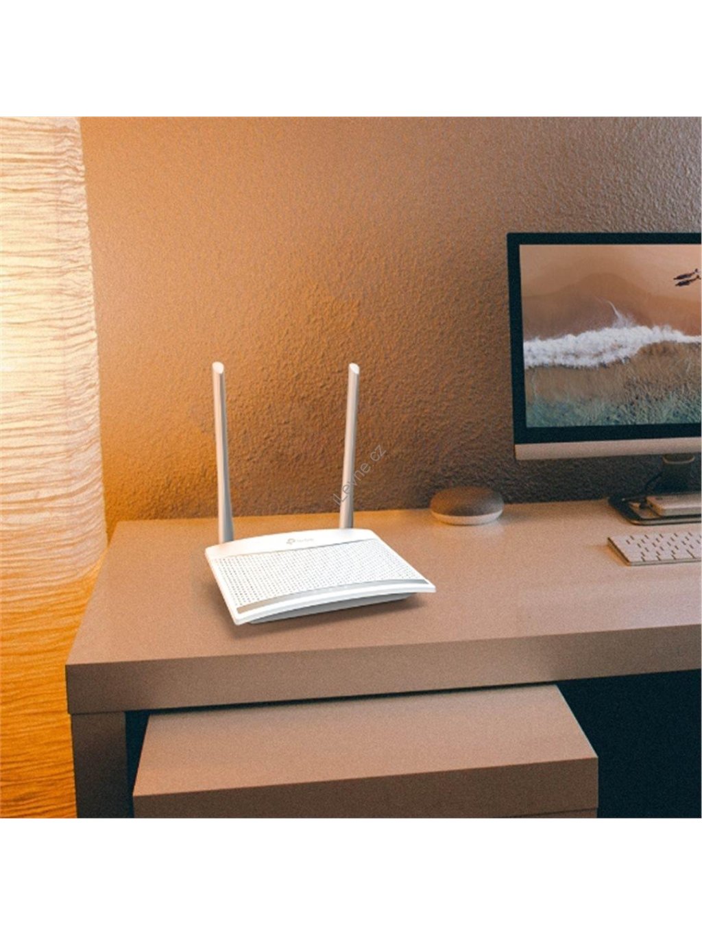 TP-Link TL-WR820N 300Mbps Wireless N Router
