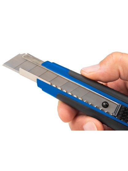 Dahle ALLROUND odlamovací nůž, čepel 18 mm, 8 čepelí, 2 náhr. nože, modro-černý