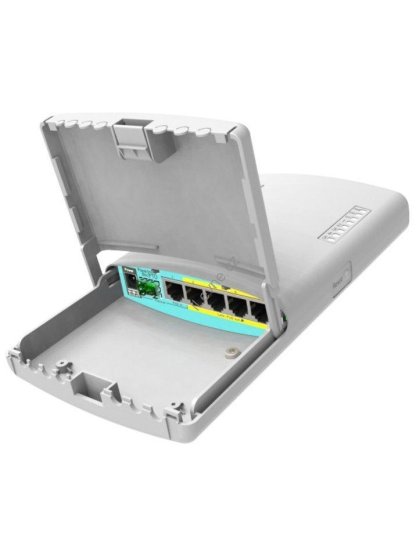 MikroTik RouterBOARD PowerBox Pro 128 MB RAM, 800 MHz, 5x LAN, PoE in/out 802.3af/at, SFP, L4