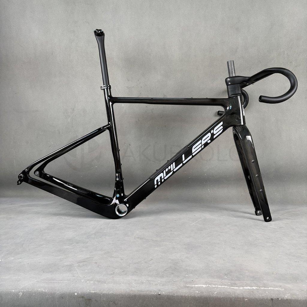 Gravel Müller's 28" CARBON - stavba na míru