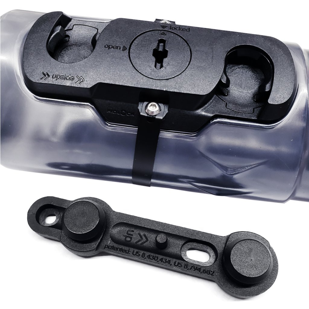 Lahev Da Bomb FidLock magnet