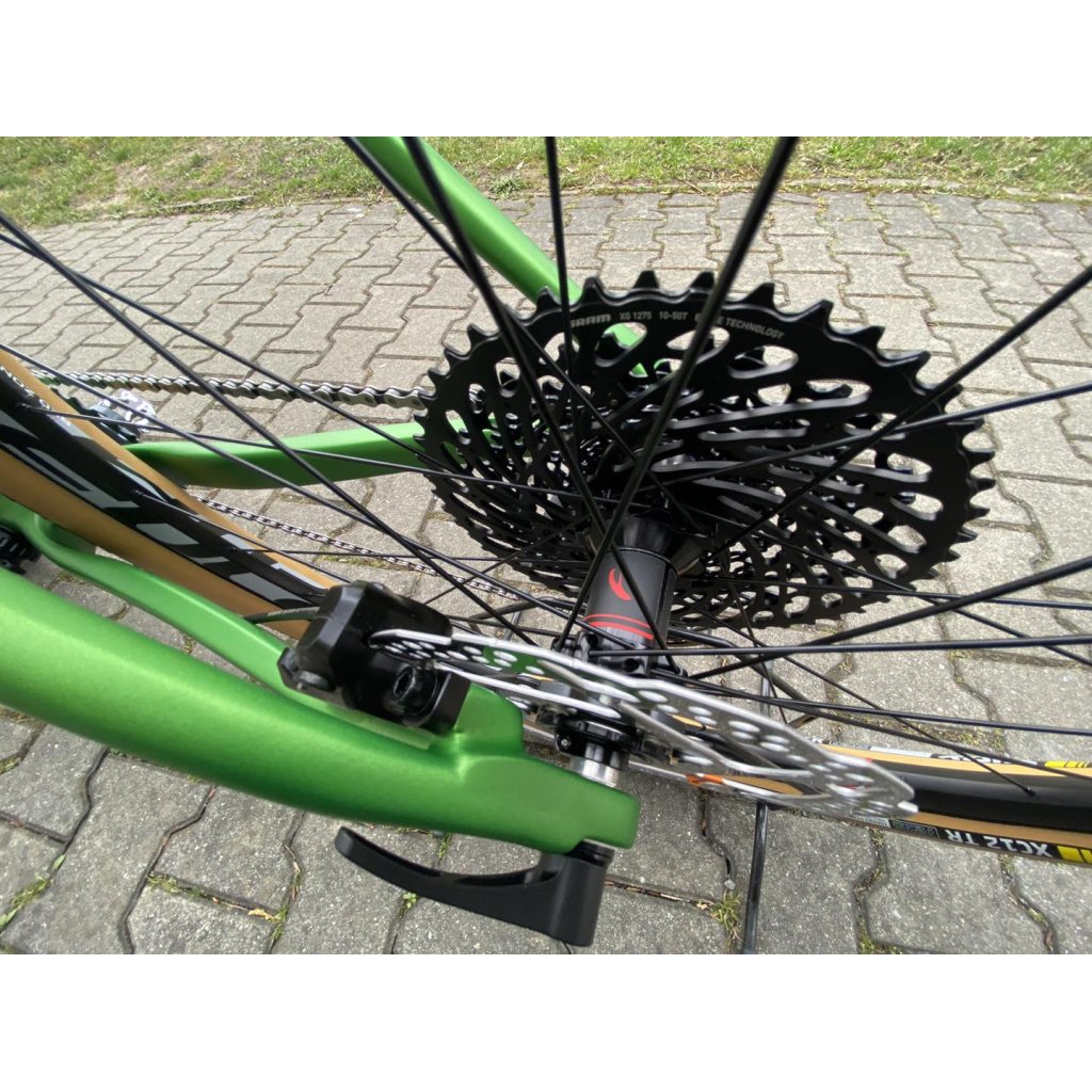 Jízdní kolo Müller's 29" CARBON XC, UDH, T47 - stavba na míru