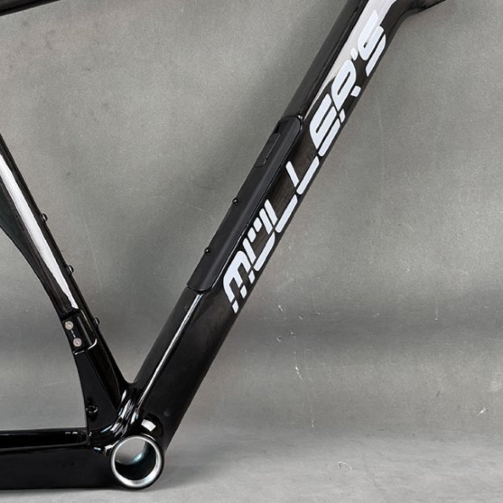 Rámový set Müller's R301 silniční 28" carbon