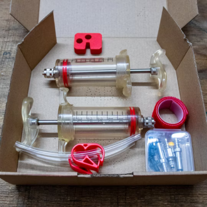 Dílenská odvzdušňovací sada DOT Supersonic Parts