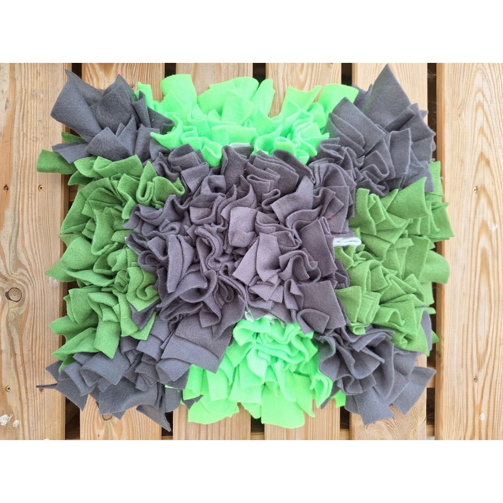 Čmuchací kobereček - zeleno/šedý 2