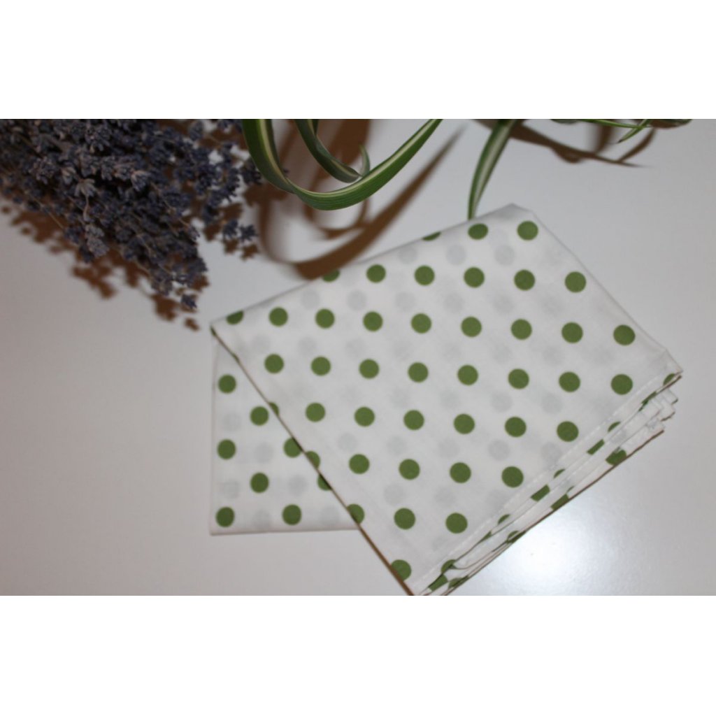 Šátek - bílý se zelenými puntíky