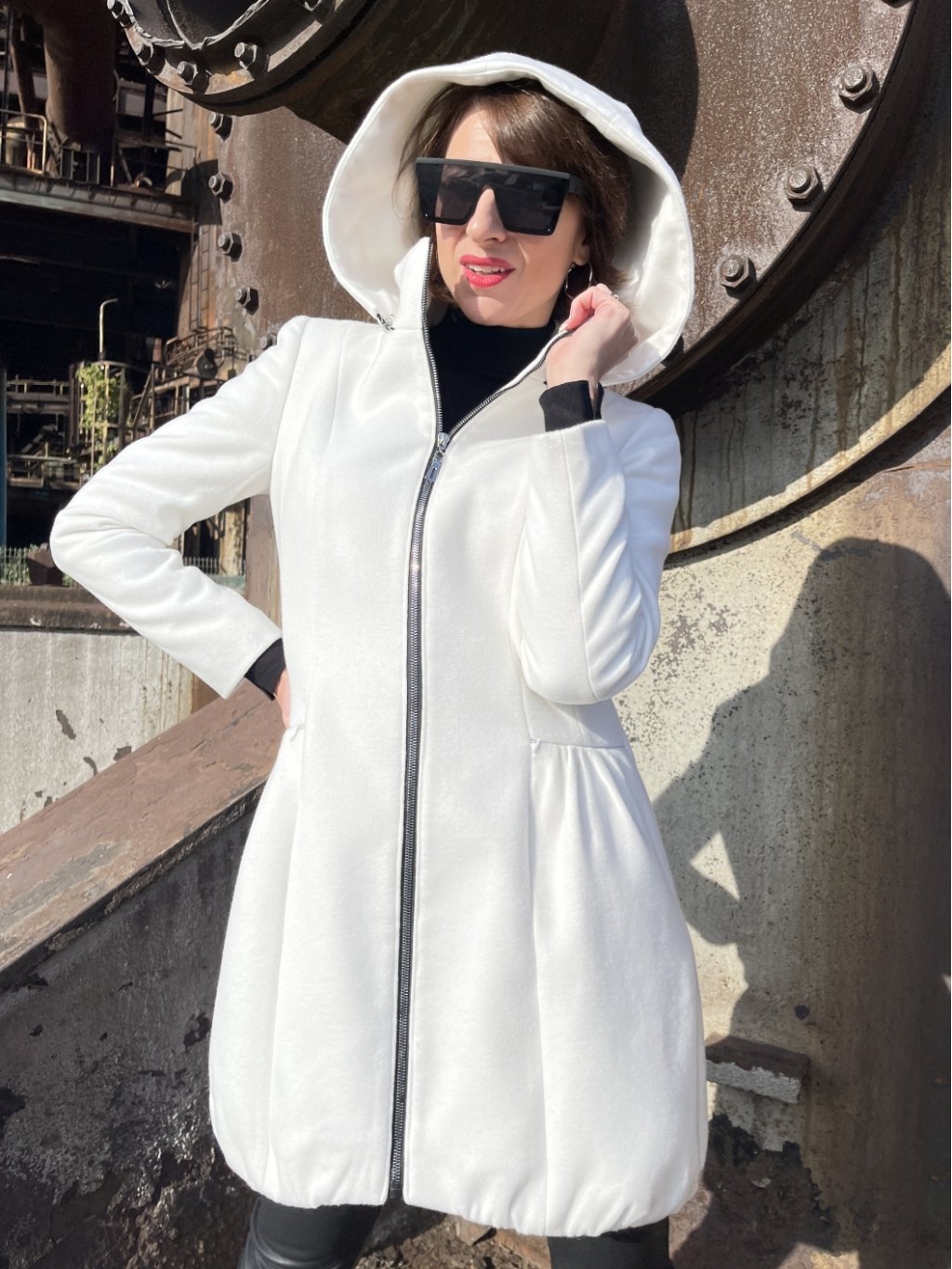 Kabát La Gabriella 5340-228 bílý na zip s kapucí