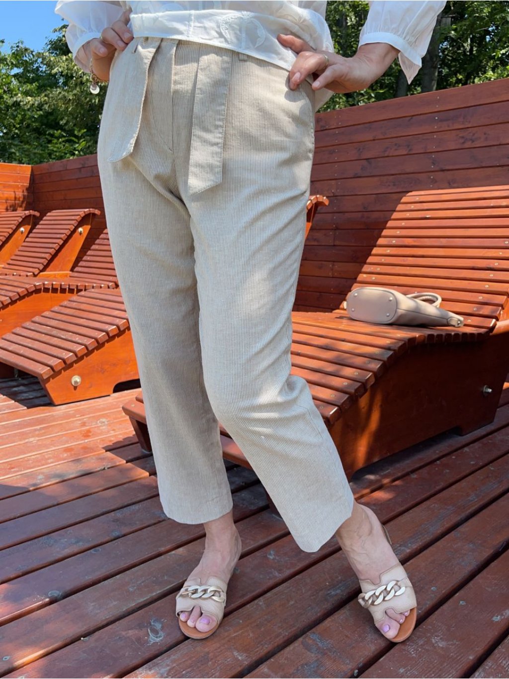 Kalhoty Atelier Gardeur béžové s proužkem