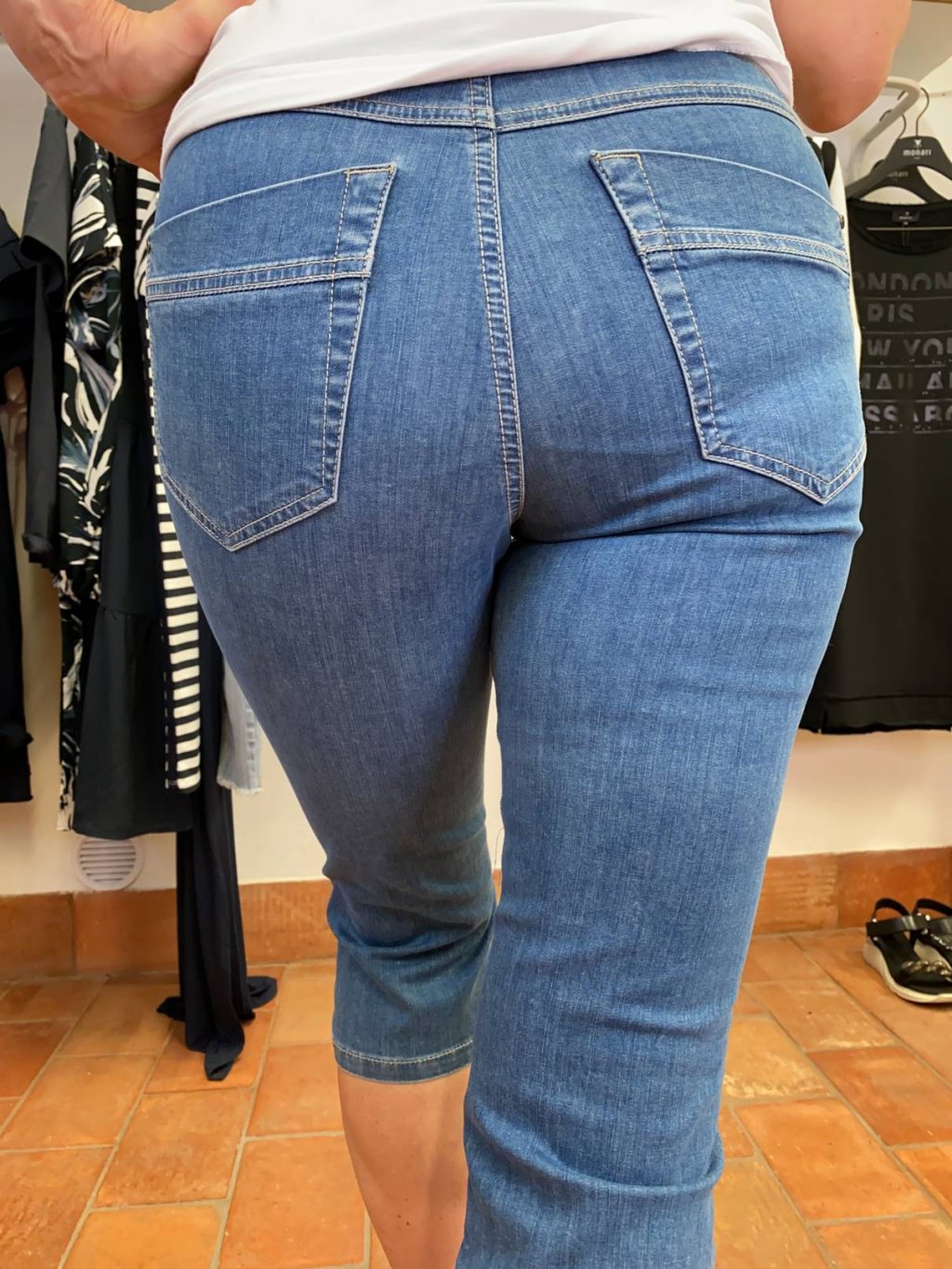 Kalhoty Atelier Gardeur modré denim capri