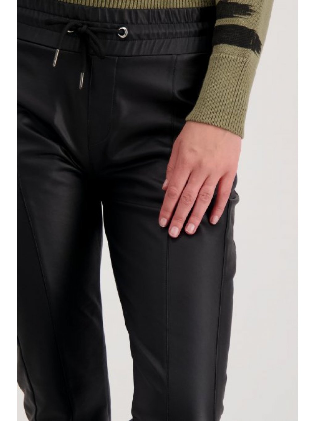 Kalhoty Monari 6097 černé kožené casual