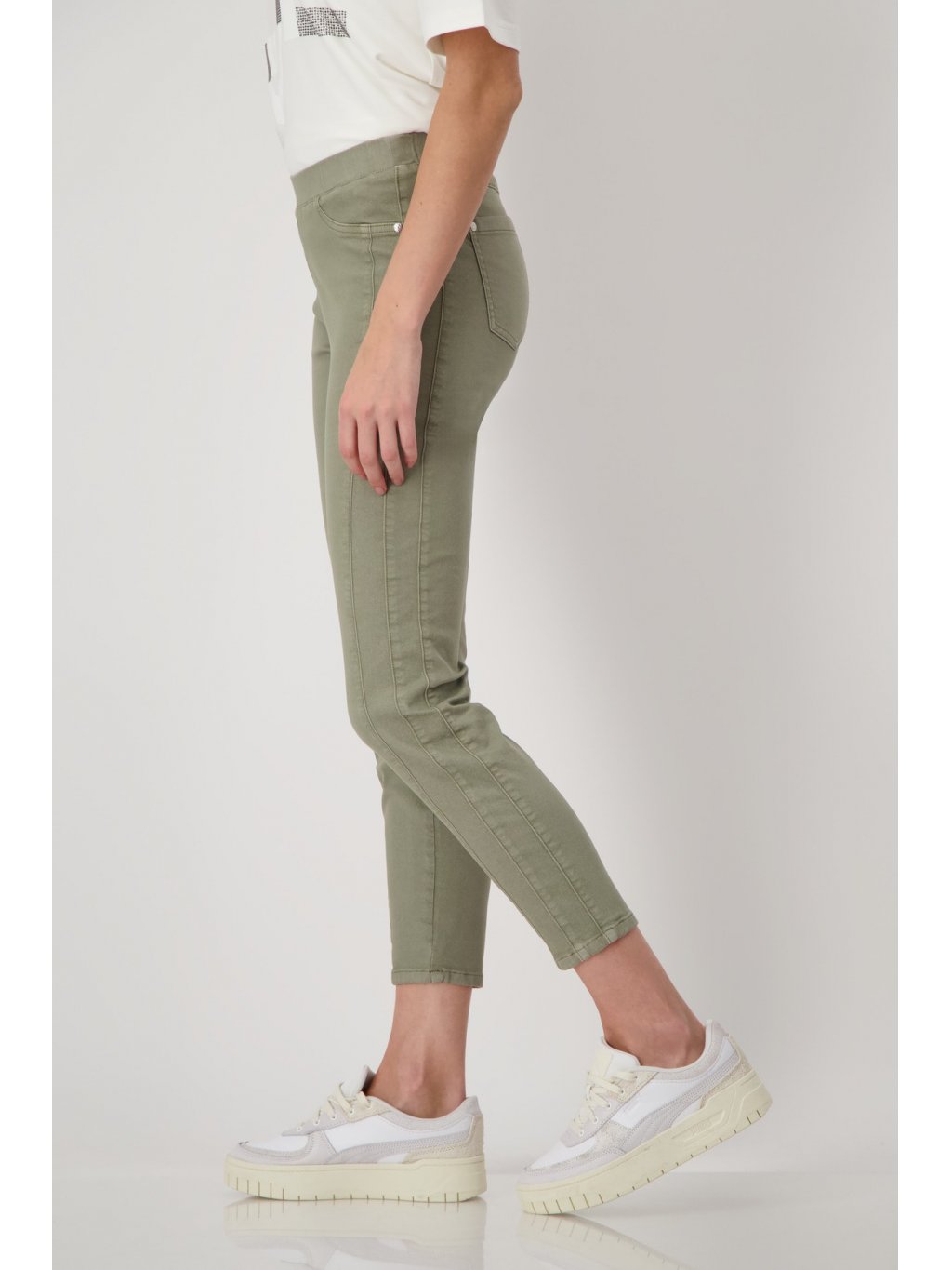 Kalhoty Monari 8411 zelené s elastickým pasem 