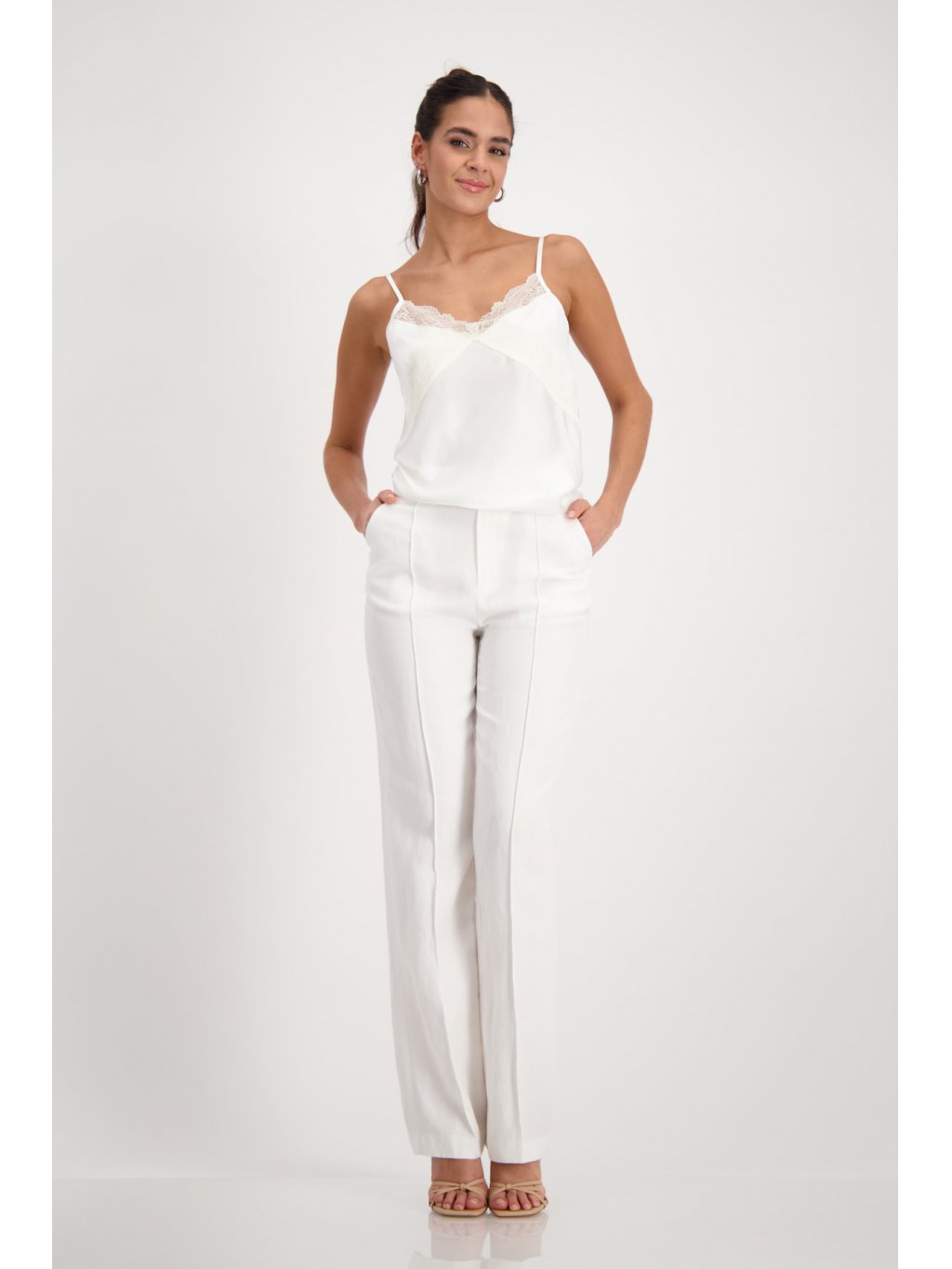 Kalhoty Monari 8581 bílé rovného střihu 