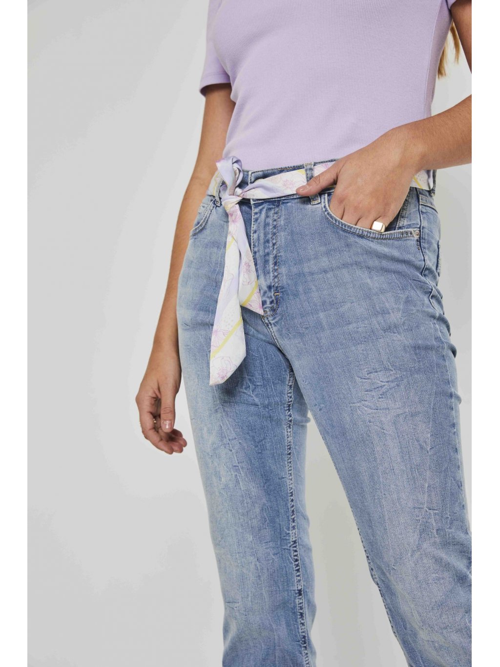 Kalhoty Para Mi Kim světle modré džíny s vazačkou