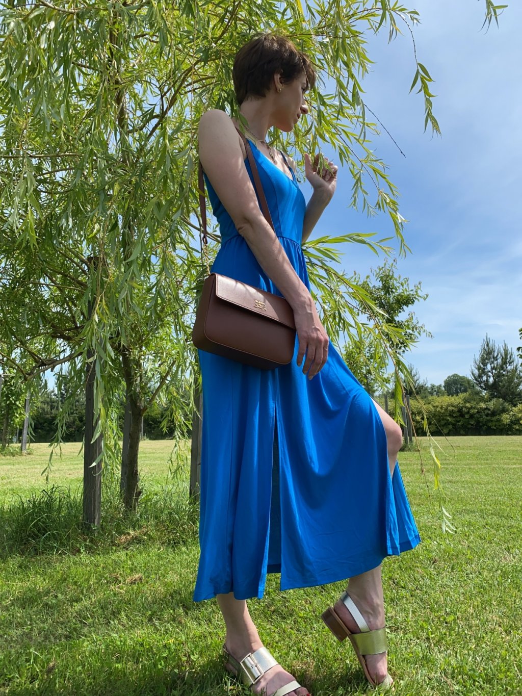 Šaty Esqualo modré dlouhé na ramínka