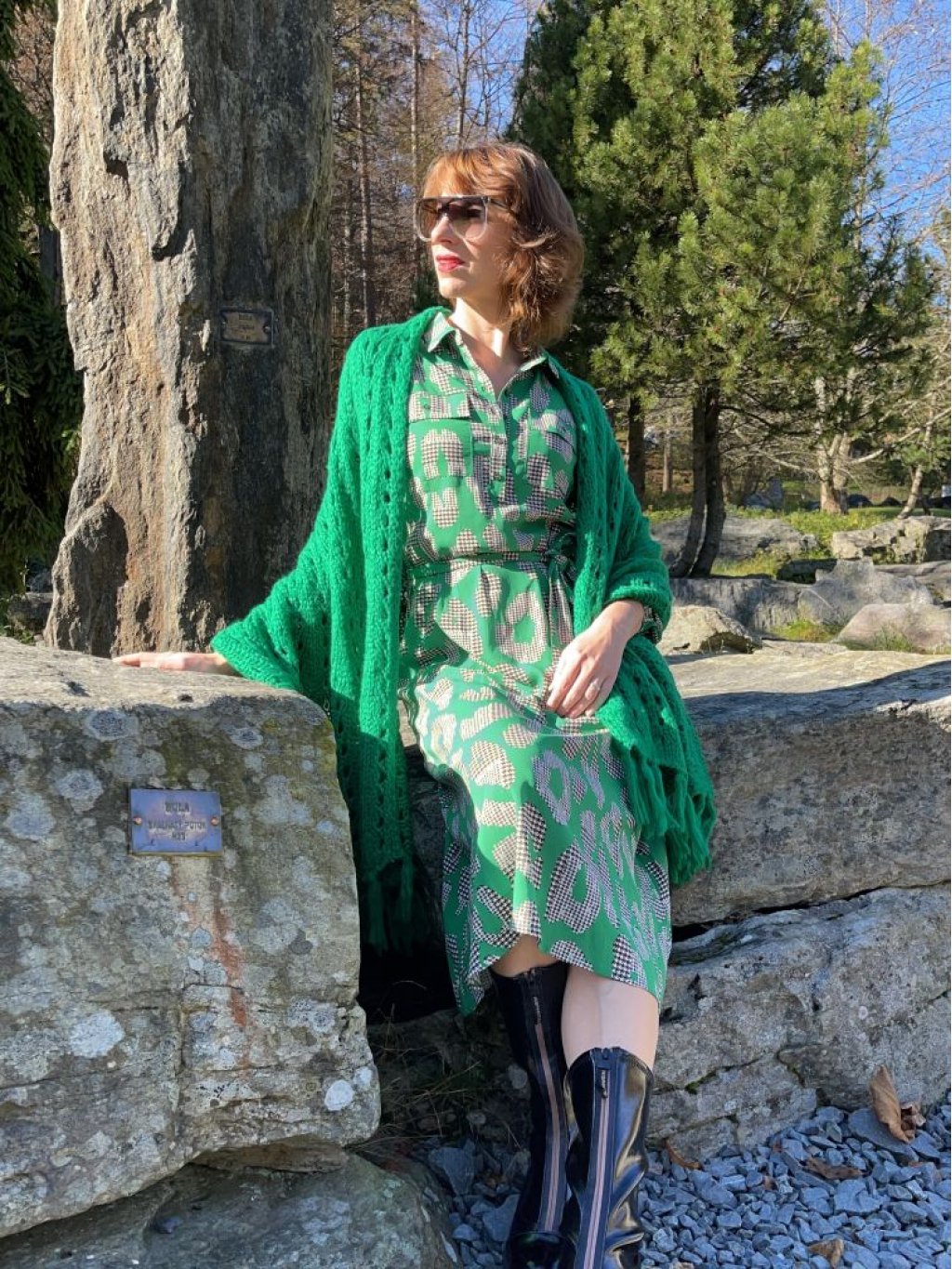 Šaty Kyra Sibrinne zelené s kohoutí stopou dlouhé