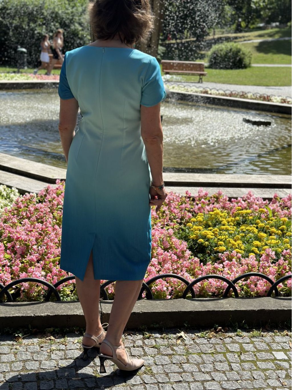 Šaty Poza Monterosso tyrkysové ombré efekty