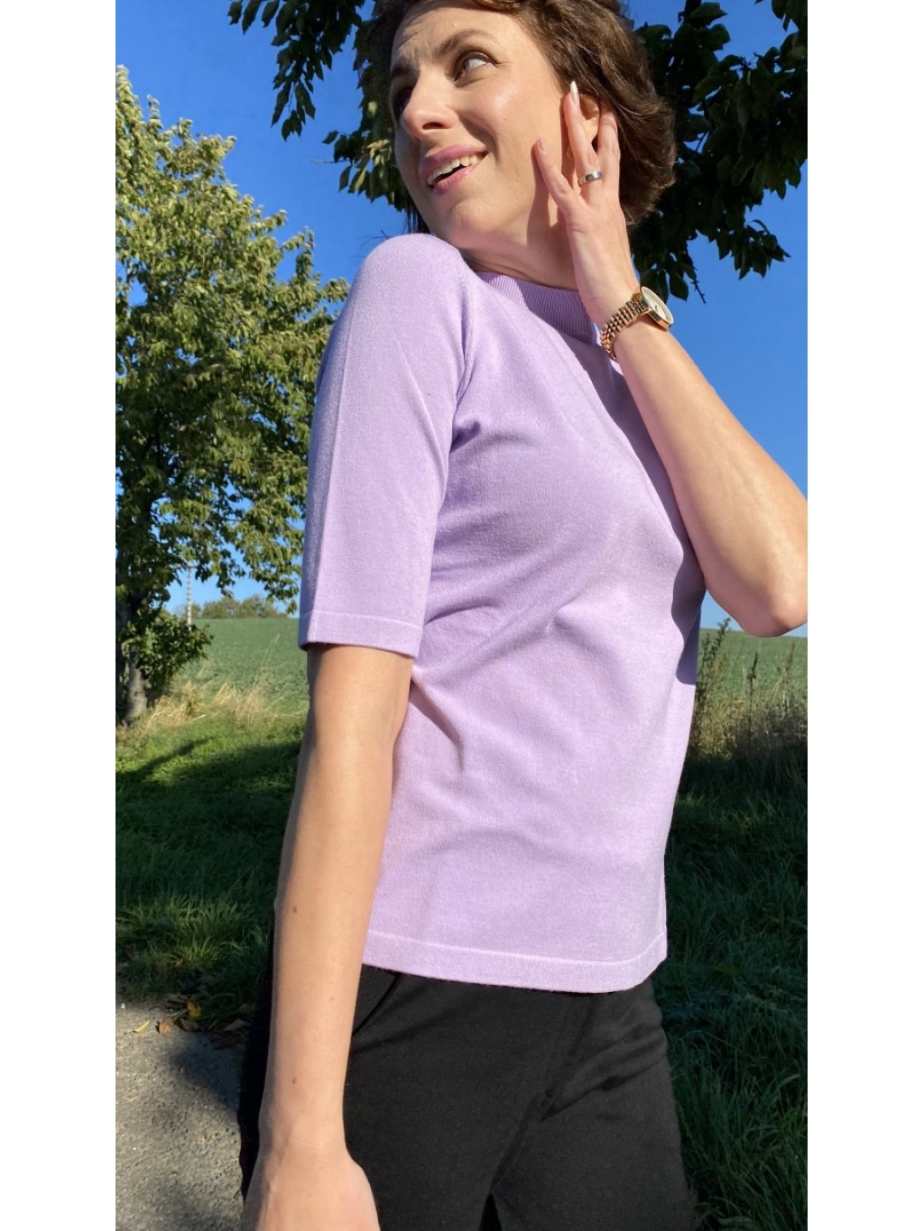 Svetr Kyra Flynn fialový se stojákem a krátkým rukávem
