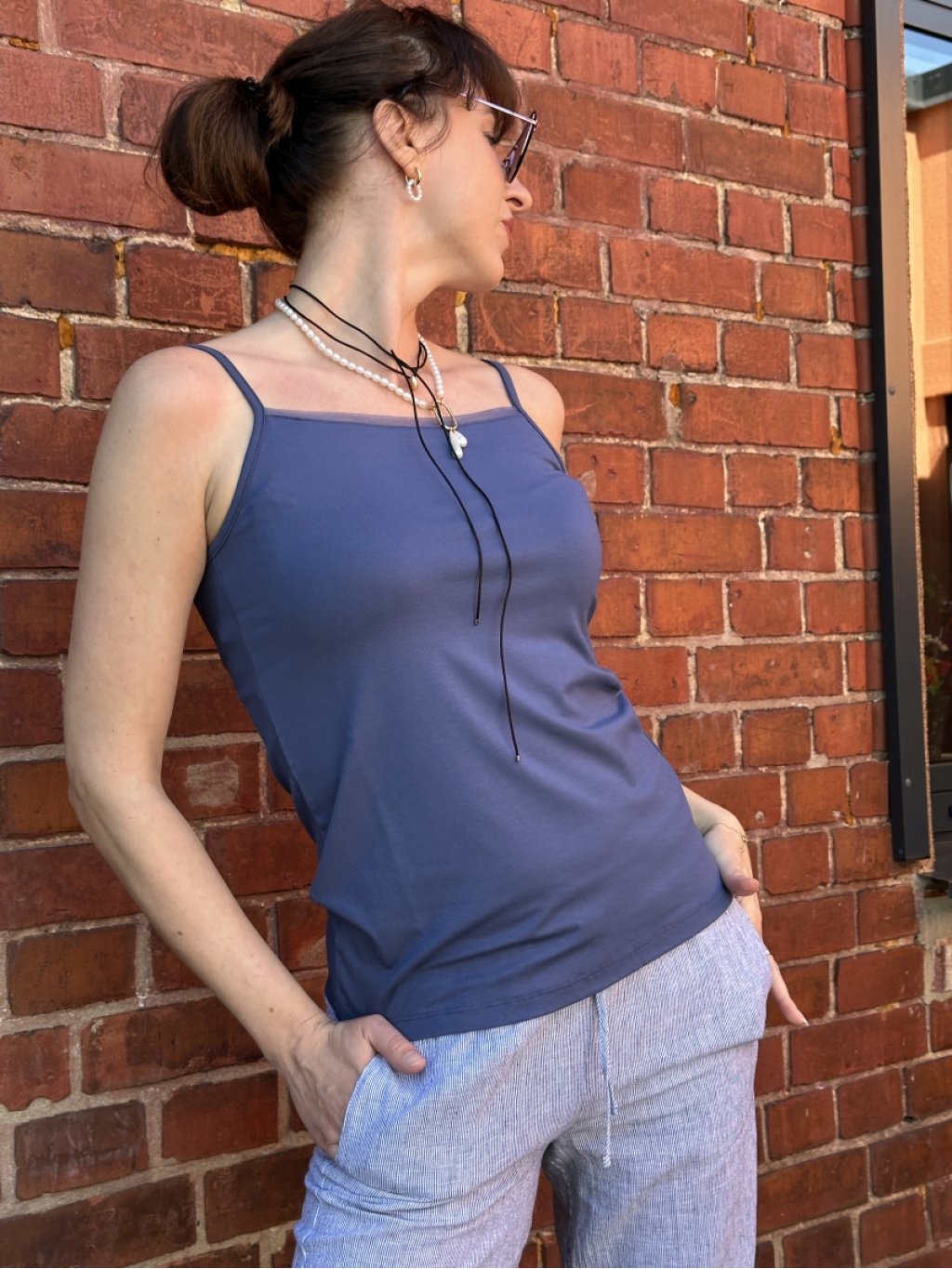 Top Kyra Caroline modrý 