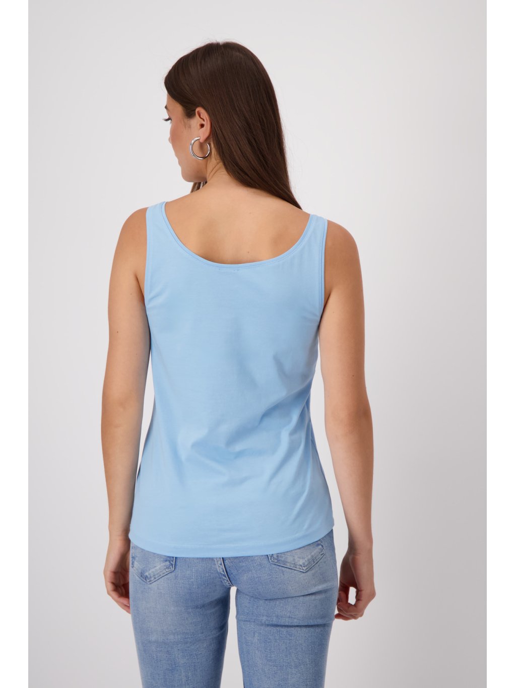 Top Monari 9156 světle modrý basic na široká ramínka