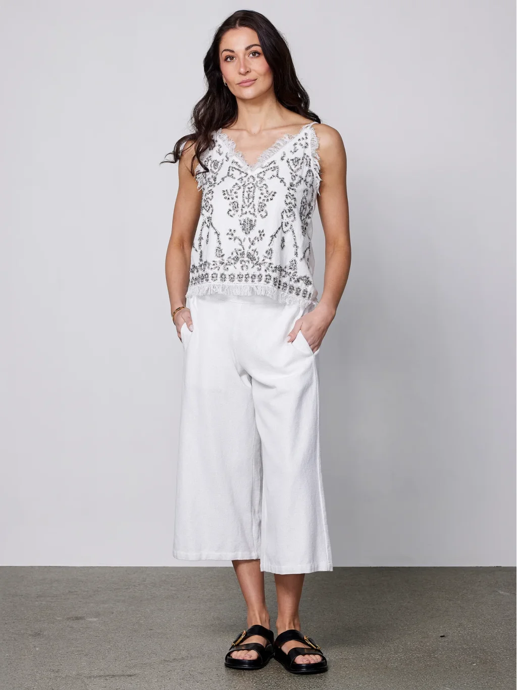 Top Nu Denmark 8425-46 bílý s flitry 