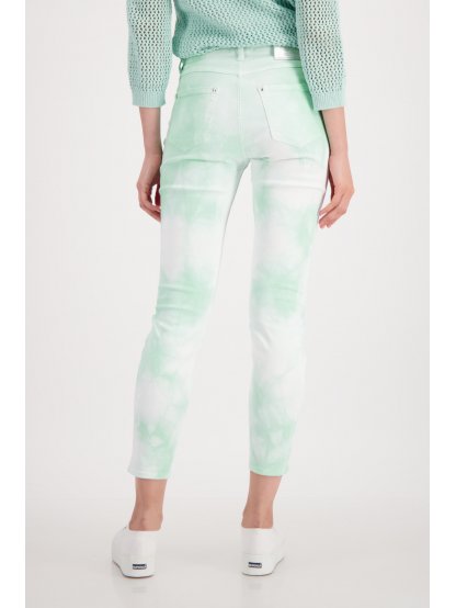 Kalhoty Monari 7834 bílé batikované džíny se zelenkavou a kamínky