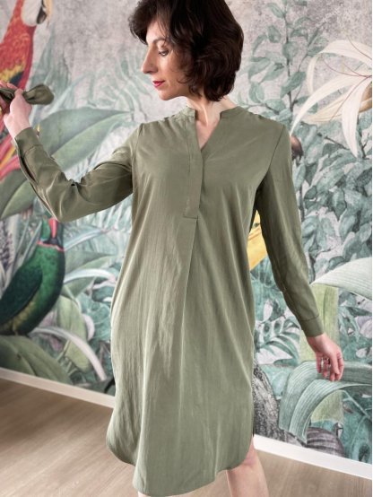 Šaty Kyra Nina olivově zelené